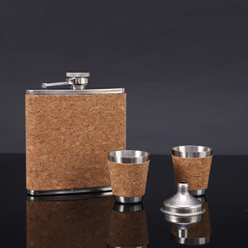 8Oz Draagbare Flagon Heupfles  - Wine Beer And Spirits recensie en prijs