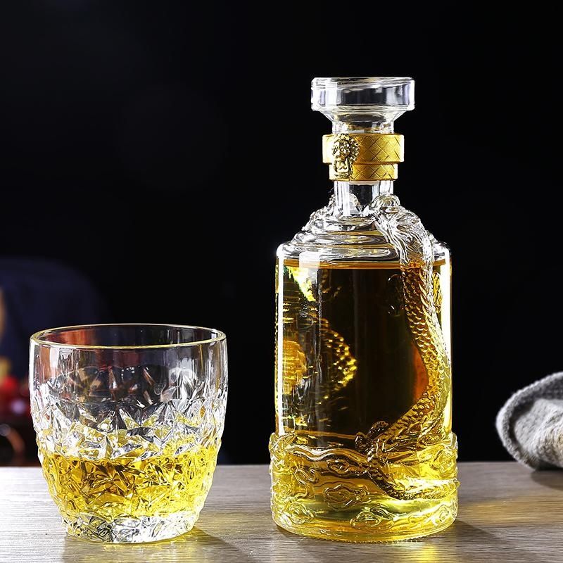 500ML ronde, met drakenmotief  - Wine Beer And Spirits recensie en prijs