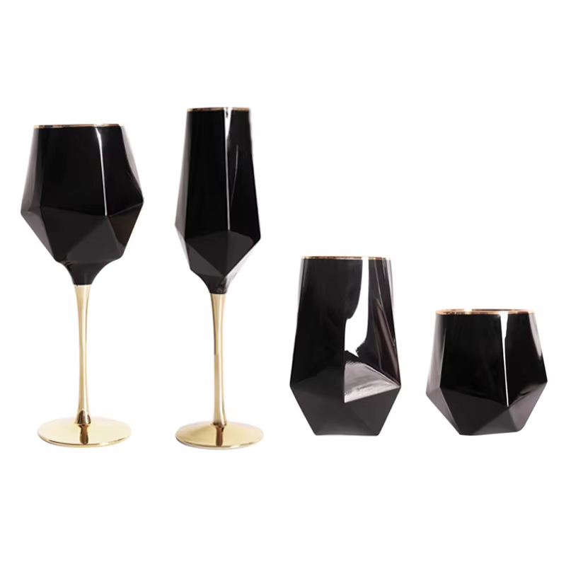 Puur zwart kristal gouden rand - Wine Beer Whiskey recensie en prijs