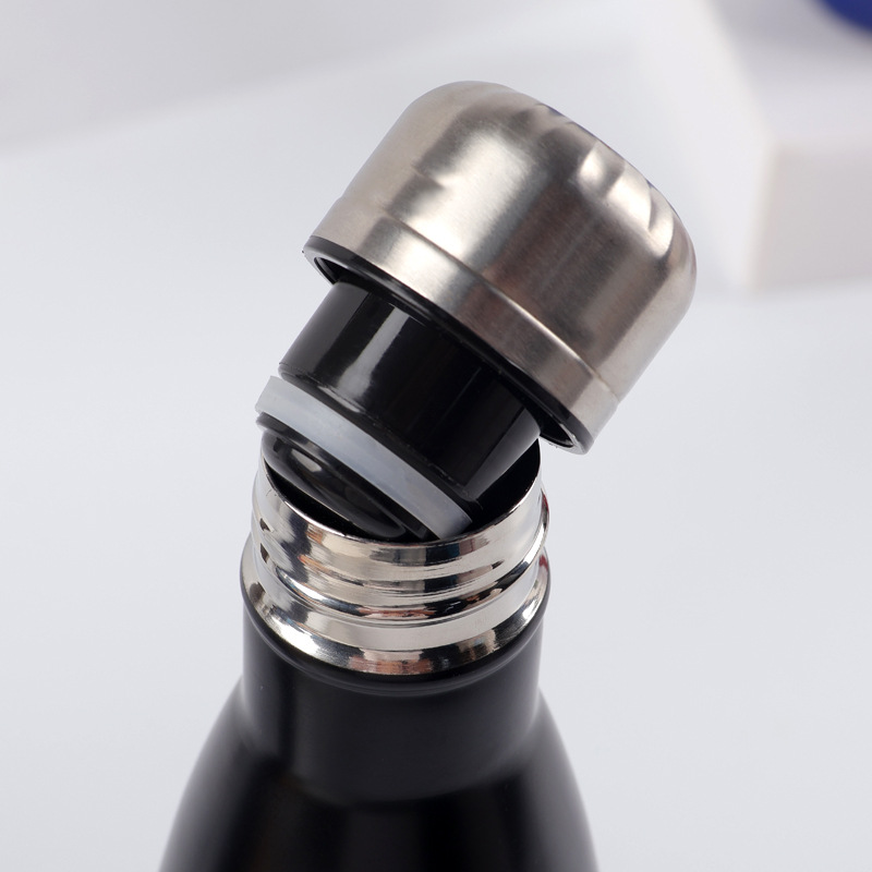 Geïsoleerde thermosfles van ro - Wine Beer Images recensie en prijs